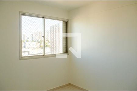 Quarto de apartamento à venda com 3 quartos, 68m² em Leste Vila Nova, Goiânia
