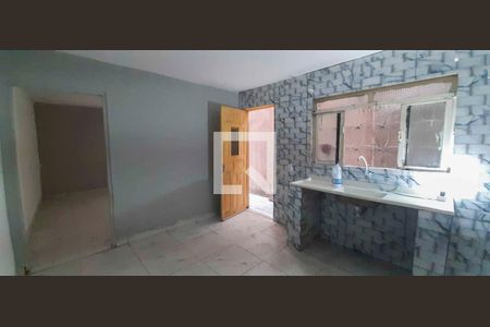 Sala/Cozinha de casa para alugar com 2 quartos, 80m² em Santa Maria, Osasco