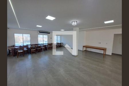 Casa à venda com 4 quartos, 261m² em Medeiros, Jundiaí
