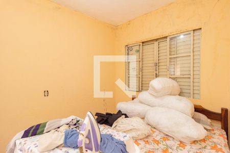 Quarto 2 de casa à venda com 5 quartos, 220m² em Brasilândia, São Paulo