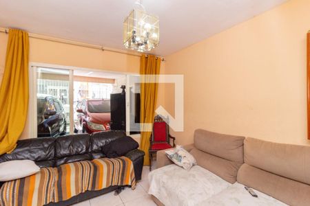 Sala de casa à venda com 5 quartos, 220m² em Brasilândia, São Paulo