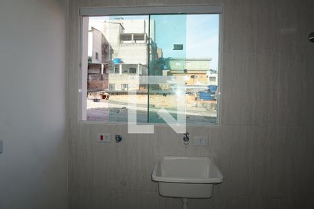 Lavanderia de apartamento para alugar com 1 quarto, 40m² em Jardim Castilho, Embu das Artes