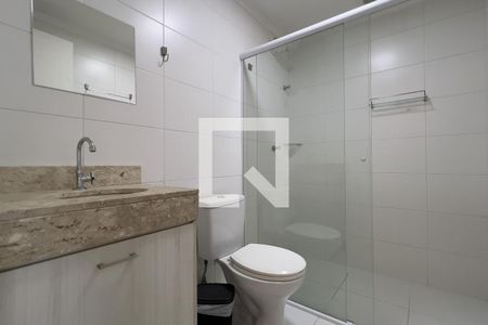 Banheiro de apartamento para alugar com 1 quarto, 37m² em Vila Galvão, Guarulhos