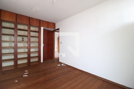 Quarto 1 de casa para alugar com 3 quartos, 250m² em Cidade Jardim, Uberlândia