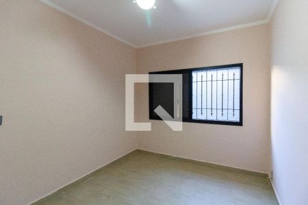 Quarto 1 de casa à venda com 3 quartos, 240m² em Jardim Cocaia, Guarulhos