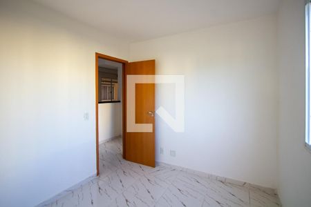 Quarto 1 de apartamento para alugar com 2 quartos, 83m² em Maria Paula, São Gonçalo
