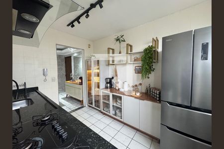 Cozinha de apartamento à venda com 3 quartos, 63m² em Piratininga, Osasco