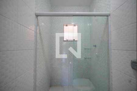 Banheiro de casa para alugar com 2 quartos, 75m² em Real Parque, São José