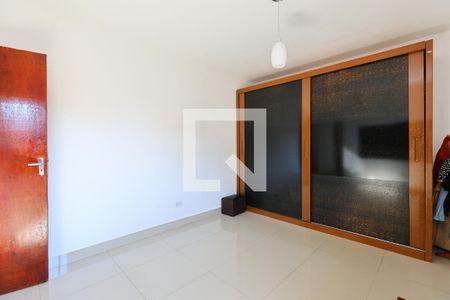 Quarto 1 de casa para alugar com 2 quartos, 50m² em Jardim Record, Taboão da Serra