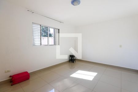Quarto 2 de casa para alugar com 2 quartos, 50m² em Jardim Record, Taboão da Serra