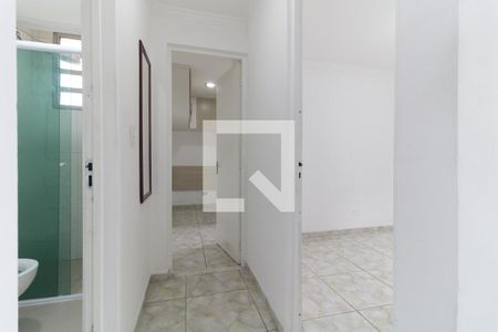 Corredor de apartamento para alugar com 2 quartos, 48m² em Sacoma, São Paulo