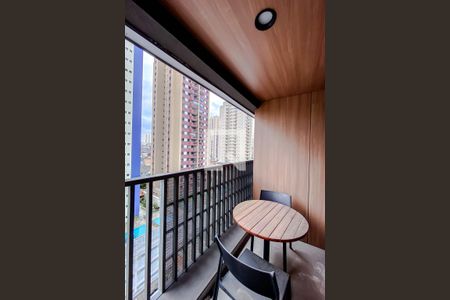 Varanda de kitnet/studio à venda com 1 quarto, 25m² em Vila Regente Feijó, São Paulo