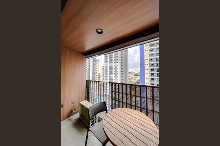 Varanda de kitnet/studio à venda com 1 quarto, 25m² em Vila Regente Feijó, São Paulo