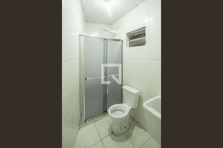 Banheiro de kitnet/studio para alugar com 1 quarto, 24m² em Vila Clementino, São Paulo