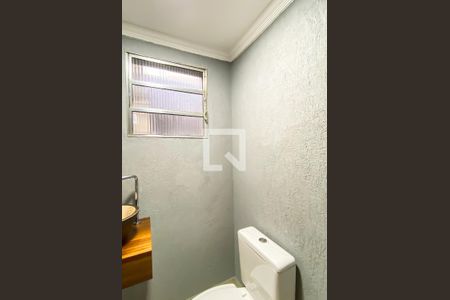 Lavabo de casa para alugar com 2 quartos, 80m² em Vila Buenos Aires, São Paulo