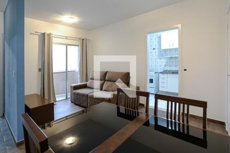 Sala de apartamento para alugar com 2 quartos, 56m² em Vila Mogilar, Mogi das Cruzes