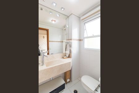 Lavabo de casa de condomínio para alugar com 3 quartos, 120m² em Chácara Quiriri, Carapicuíba