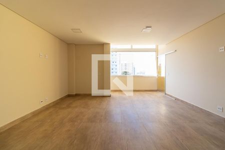 Sala de casa para alugar com 3 quartos, 277m² em Jaguaré, São Paulo