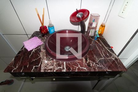 Banheiro de casa à venda com 1 quarto, 150m² em Conjunto Habitacional Teotonio Vilela, São Paulo