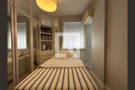 Suíte 2 de apartamento para alugar com 2 quartos, 130m² em Centro, Florianópolis
