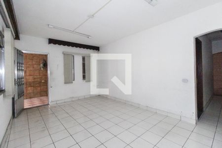 Sala de casa à venda com 3 quartos, 200m² em Vila Vessoni, São Paulo