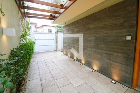 Casa para alugar com 3 quartos, 250m² em Itaim Bibi, São Paulo