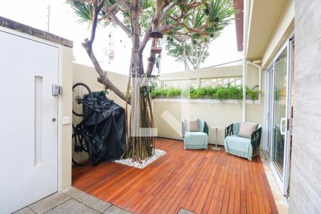 Casa para alugar com 3 quartos, 250m² em Itaim Bibi, São Paulo