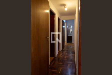 Corredor de apartamento à venda com 3 quartos, 122m² em Jardim das Acacias, São Paulo