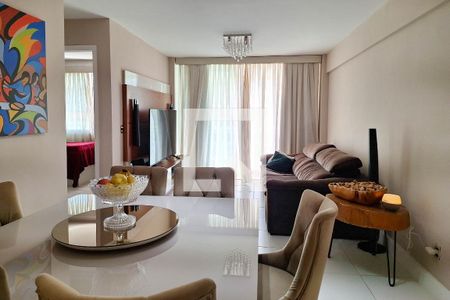 Sala de apartamento à venda com 2 quartos, 83m² em Piratininga, Niterói