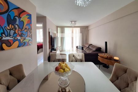 Sala de apartamento à venda com 2 quartos, 83m² em Piratininga, Niterói