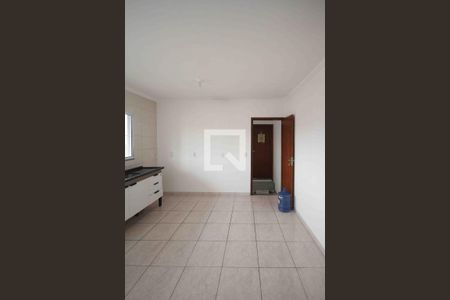 Apartamento para alugar com 2 quartos, 63m² em Jardim Iva, São Paulo