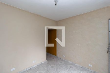 Sala 2 de casa para alugar com 4 quartos, 60m² em Vila Aimore, São Paulo