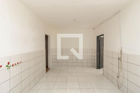 Sala de casa para alugar com 4 quartos, 60m² em Vila Aimore, São Paulo
