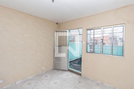 Sala 2 de casa para alugar com 4 quartos, 60m² em Vila Aimore, São Paulo