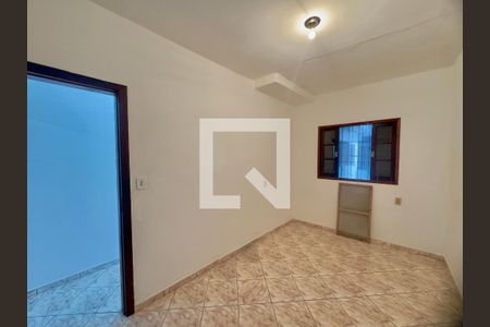 Quarto 2 de casa para alugar com 3 quartos, 177m² em Vila Augusta, Guarulhos