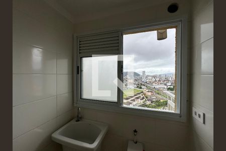 Cozinha e Área de Serviço de apartamento para alugar com 2 quartos, 46m² em Parque Sao Vicente, São Vicente