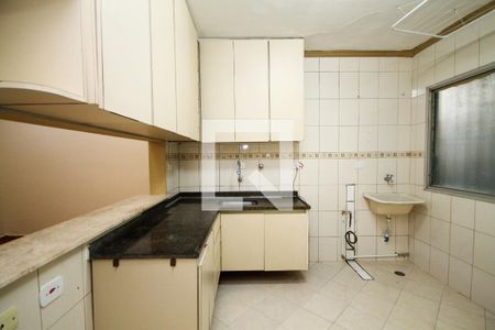 Cozinha de apartamento para alugar com 2 quartos, 56m² em Jardim da Gloria, Cotia