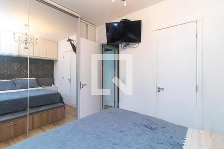 Quarto 1 de apartamento para alugar com 2 quartos, 67m² em Santo Antônio, Porto Alegre