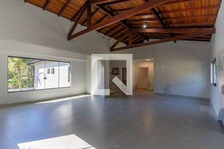Casa à venda com 4 quartos, 347m² em Jardim Eldorado, Vinhedo