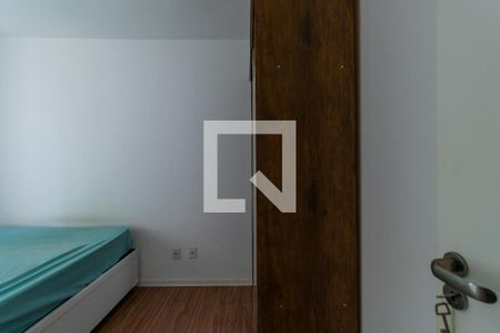 Quarto 1 de apartamento para alugar com 2 quartos, 45m² em Vila Monte Serrat, Cotia