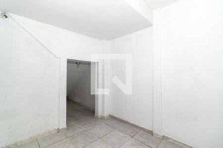 Quarto 1 de casa para alugar com 2 quartos, 45m² em Osvaldo Cruz, Rio de Janeiro