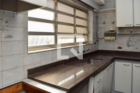 Cozinha de casa para alugar com 3 quartos, 274m² em Cidade Mãe do Céu, São Paulo