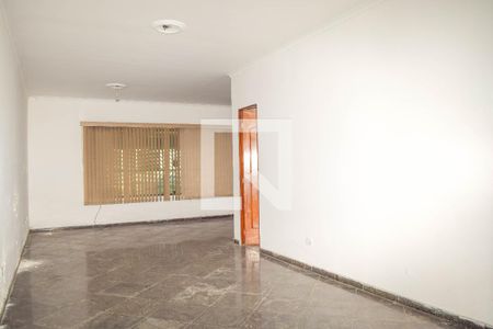 Sala de casa para alugar com 3 quartos, 274m² em Cidade Mãe do Céu, São Paulo