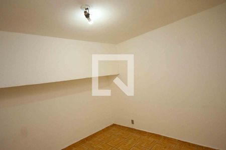 Quarto de casa para alugar com 1 quarto, 120m² em Jardim Vila Formosa, São Paulo