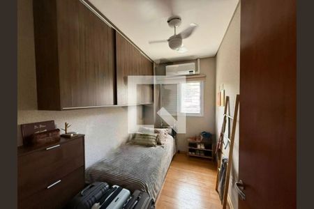 Casa à venda com 3 quartos, 134m² em Bosque da Saúde, São Paulo