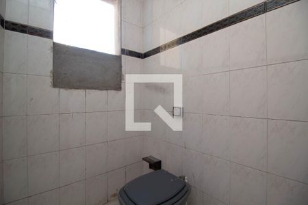 Banheiro 1 de casa à venda com 2 quartos, 864m² em Vila Paraiso, Guarulhos