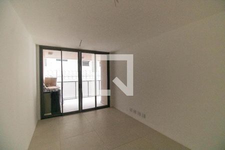 Sala de apartamento para alugar com 3 quartos, 140m² em Marazul, Niterói