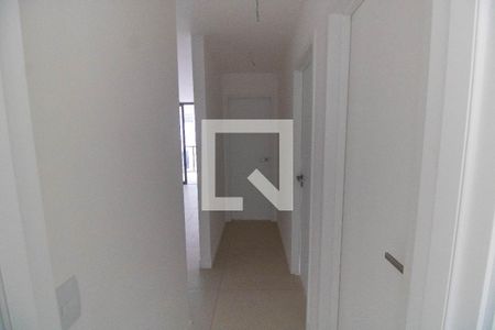 Corredor  de apartamento para alugar com 3 quartos, 140m² em Marazul, Niterói