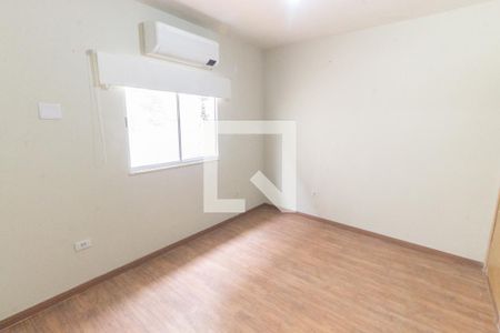 Suíte de casa para alugar com 3 quartos, 130m² em Vila Regente Feijó, São Paulo