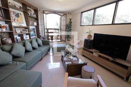 Sala de apartamento para alugar com 3 quartos, 94m² em Vila Assunção, Santo André